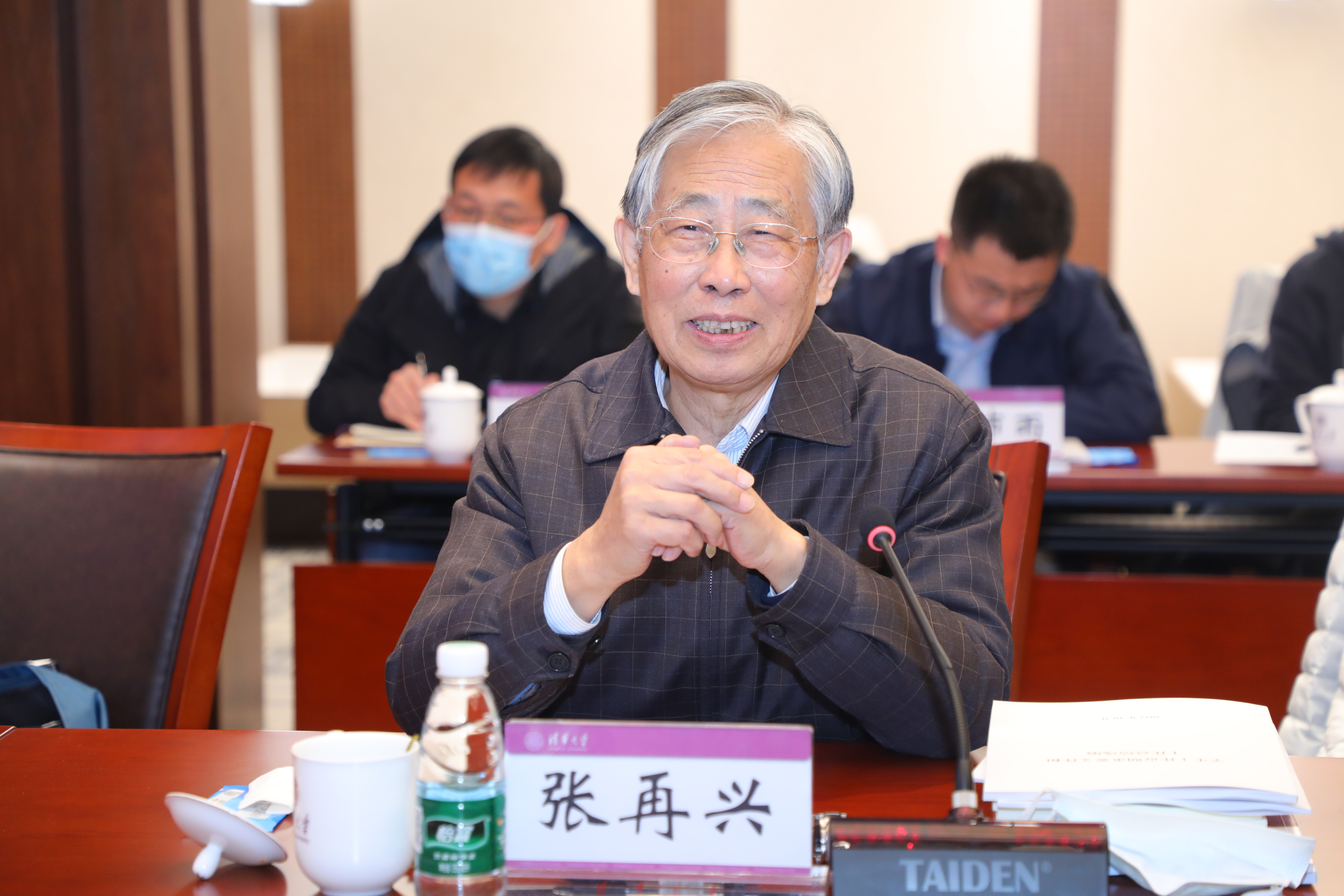 20221019-乐竞首页召开落实学校第十五次党代会精神学生工作专题研讨会-郭宝顺-张再兴讲话.JPG