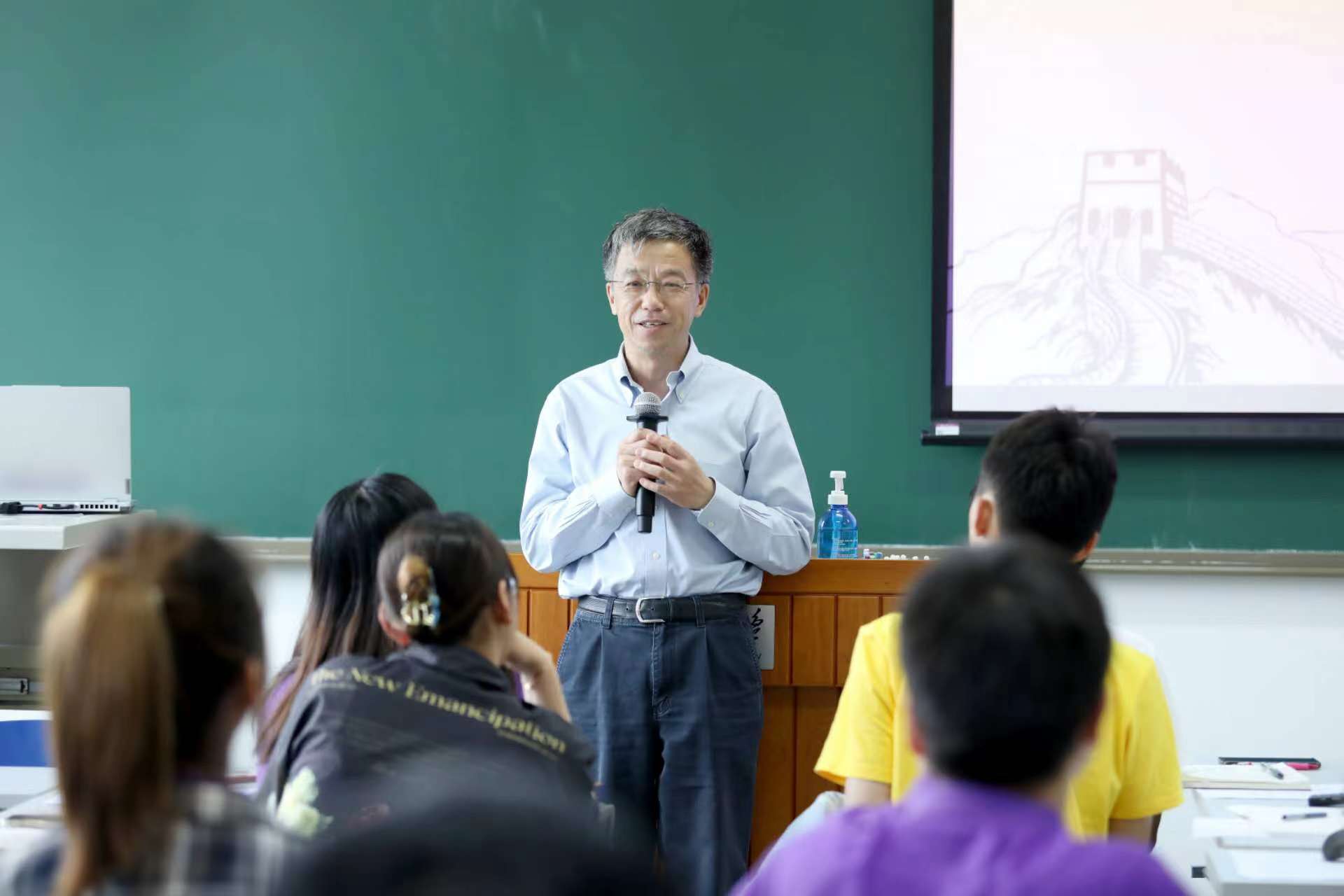 20230514-乐竞首页开展“百年接力,强国有我——奋进新征程”集中主题党团日-石家东-史宗恺参加清华、北大、南开三校联合主题党团日.jpg