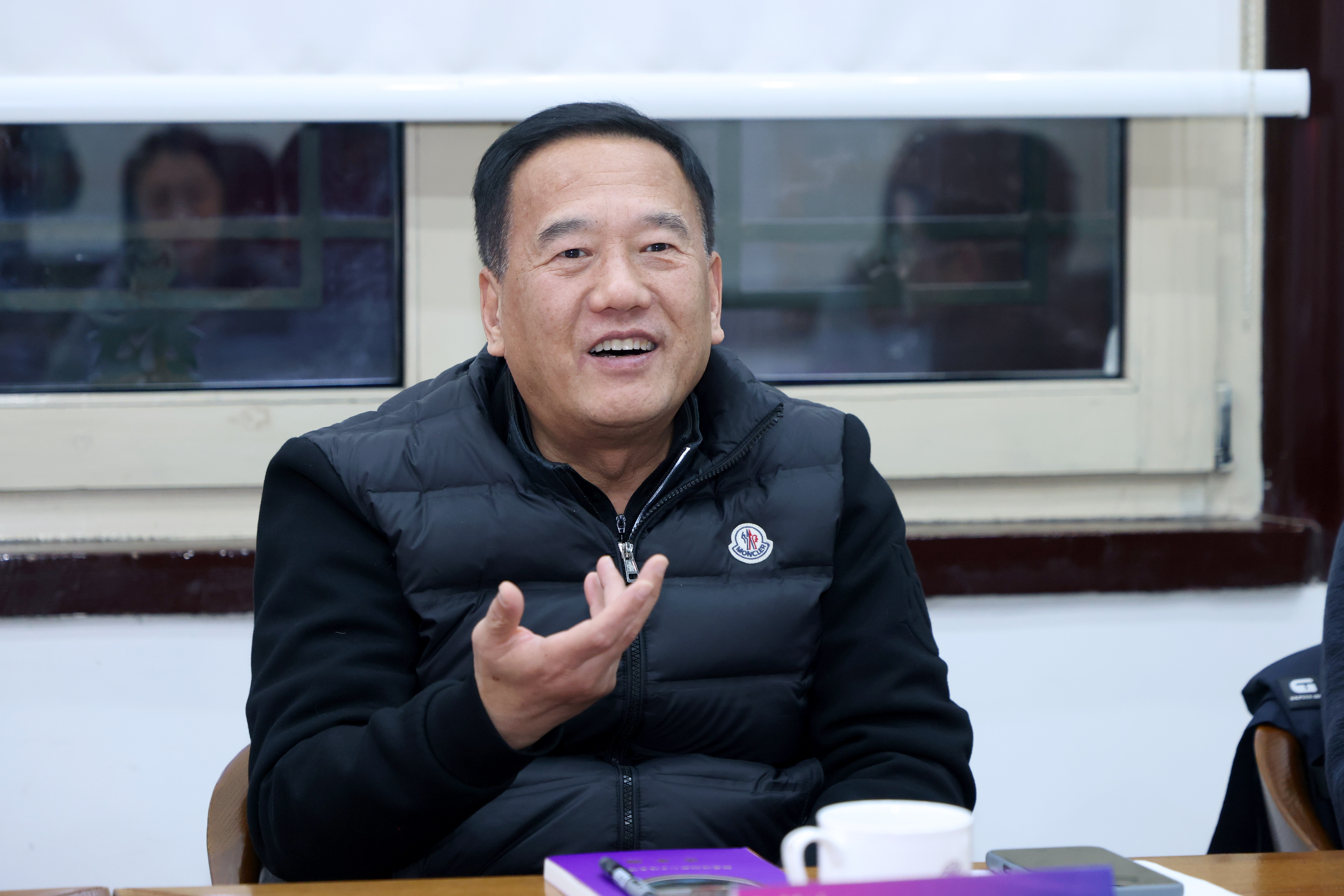 20250110-乐竞首页颠覆性创新人才培养项目座谈会举行-摄影师杨艳彬-王晓东发言.jpg