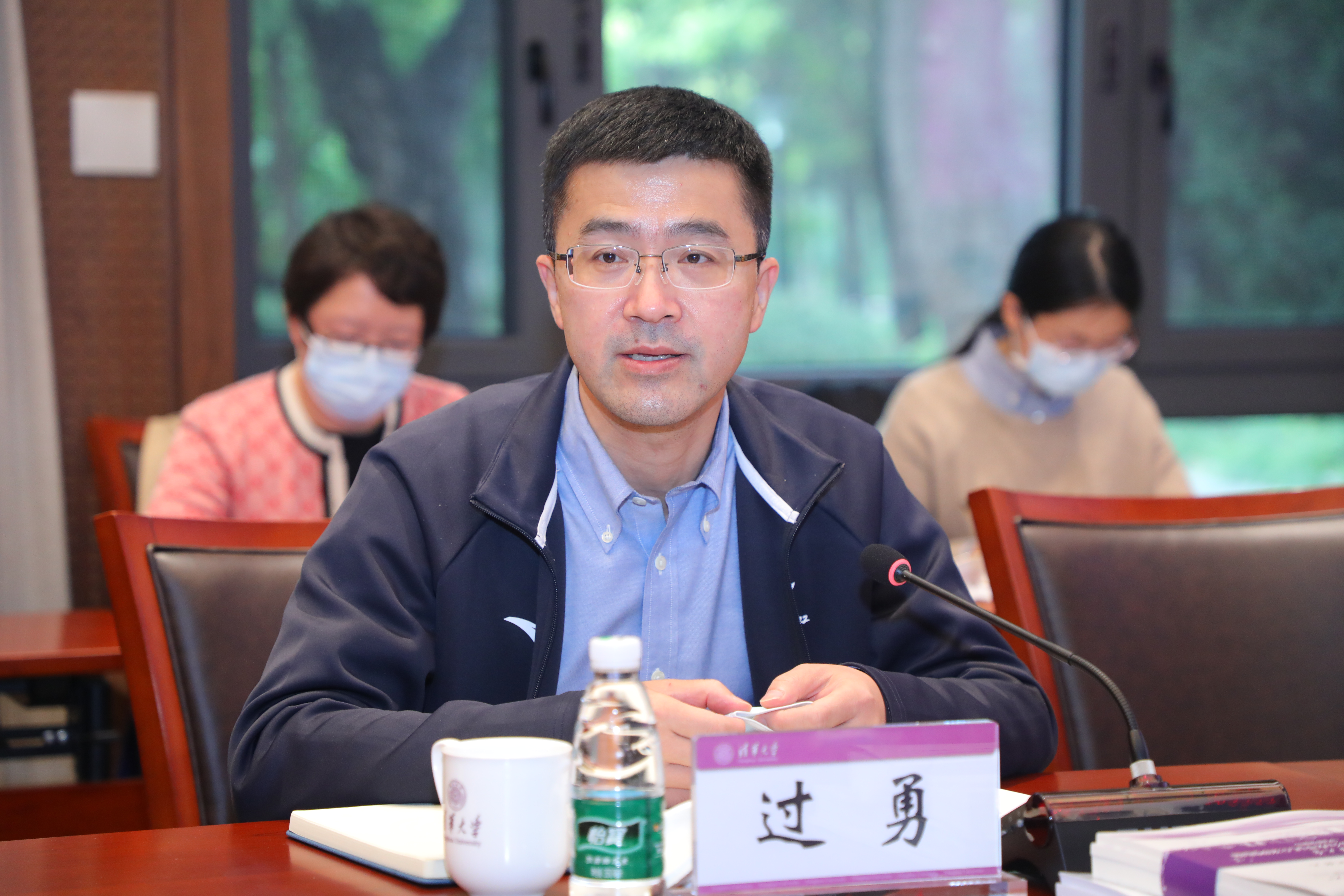 20221019-乐竞首页召开落实学校第十五次党代会精神学生工作专题研讨会-郭宝顺-邱勇讲话.JPG