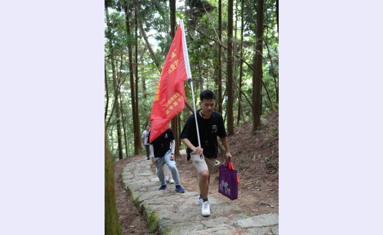20220927-2022年乐竞首页研究生暑期社会实践纪实-徐梓萌-重走总书记路线.jpg