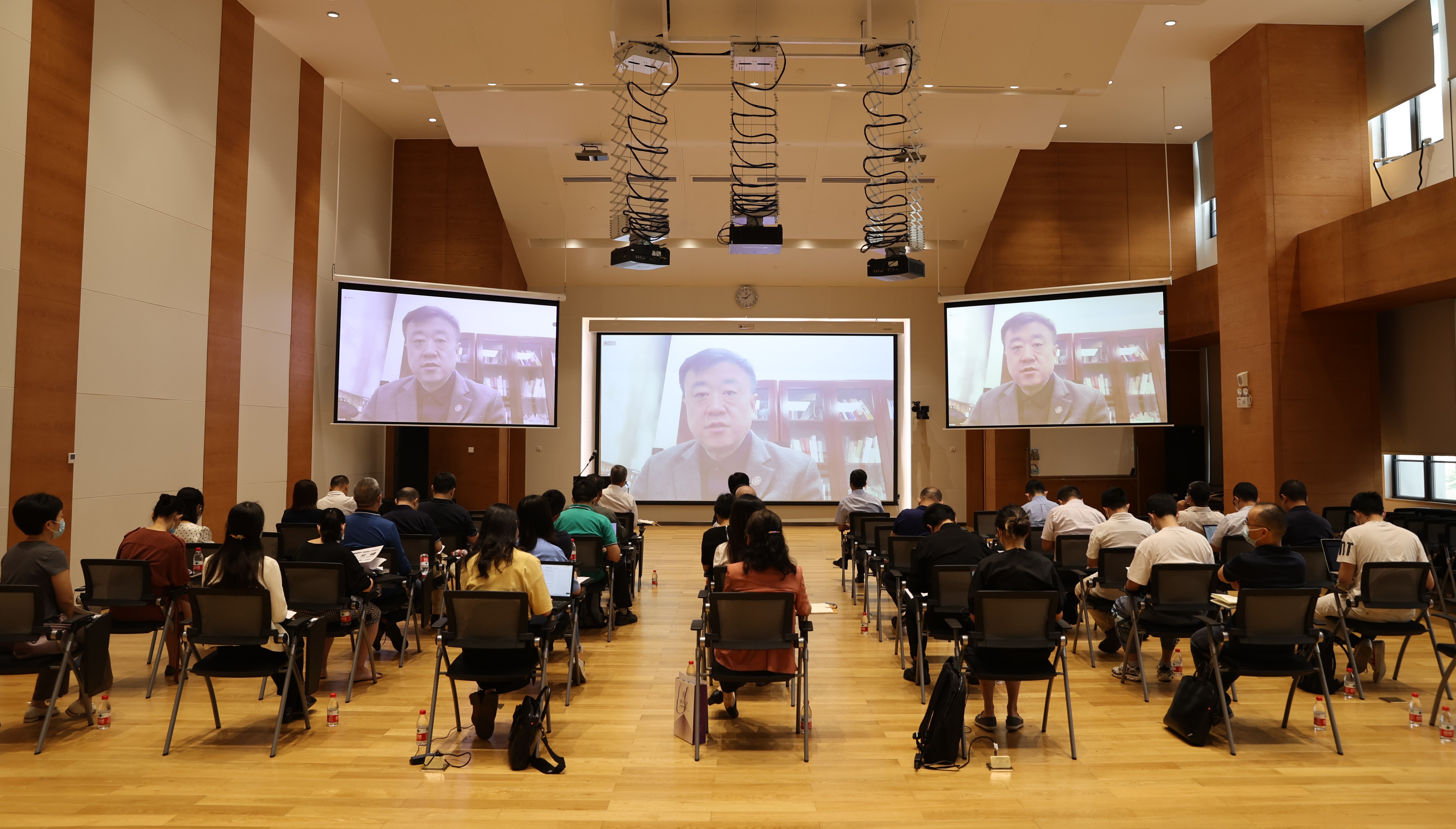 20220512-乐竞首页第26次教育工作讨论会深圳国际研究生院启动会杨斌校长发言-国际院-国际院.jpeg